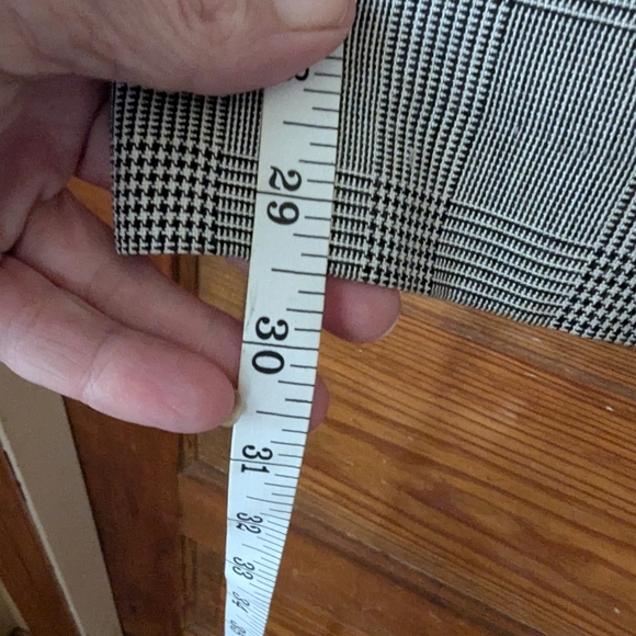 Gallery Gray Collarless Blazer with Modern Silhouette - Picture 11 of 12